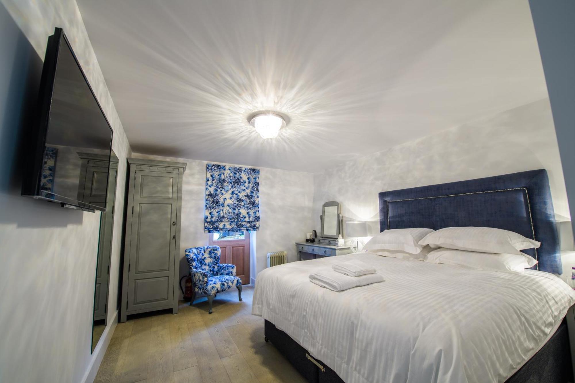 Bed and Breakfast Crondon Park Stock Exterior foto